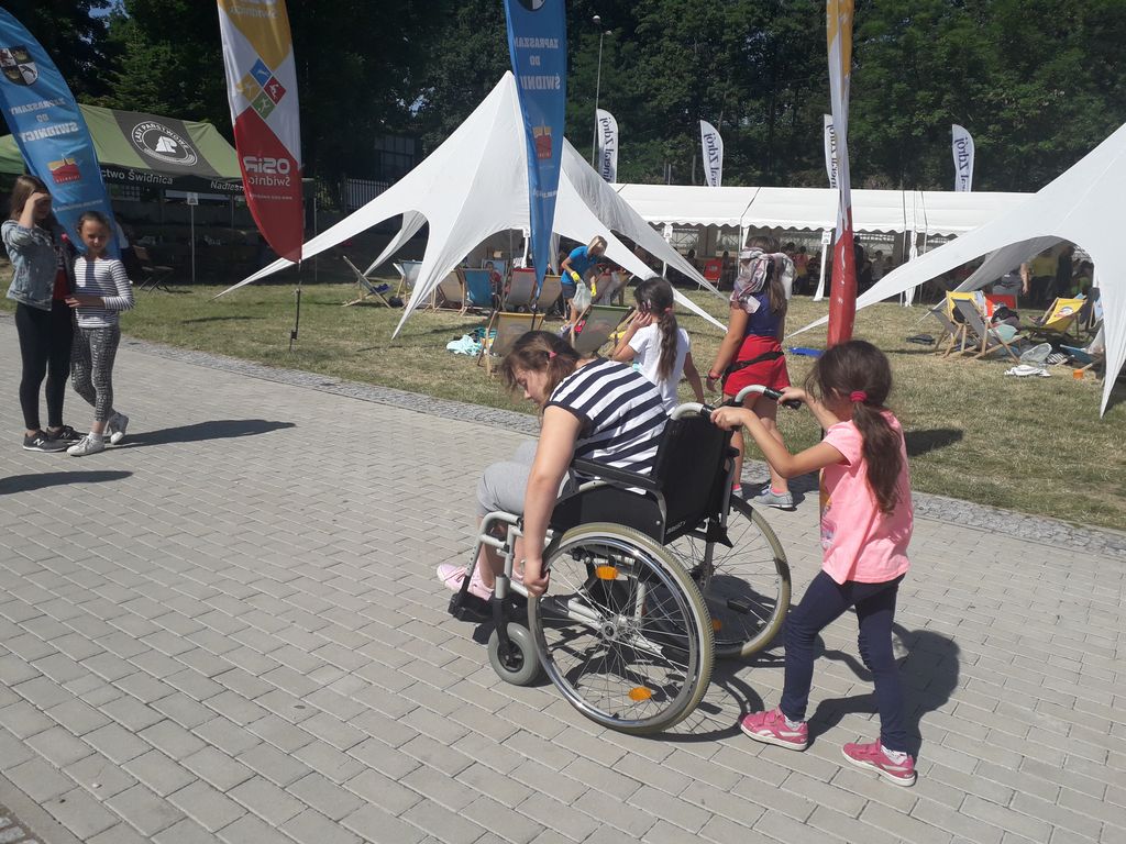 Fundacja Małgorzaty Dziury-Sztejnberg "Bliżej Siebie"