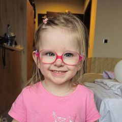 4156 Mia Kluczna