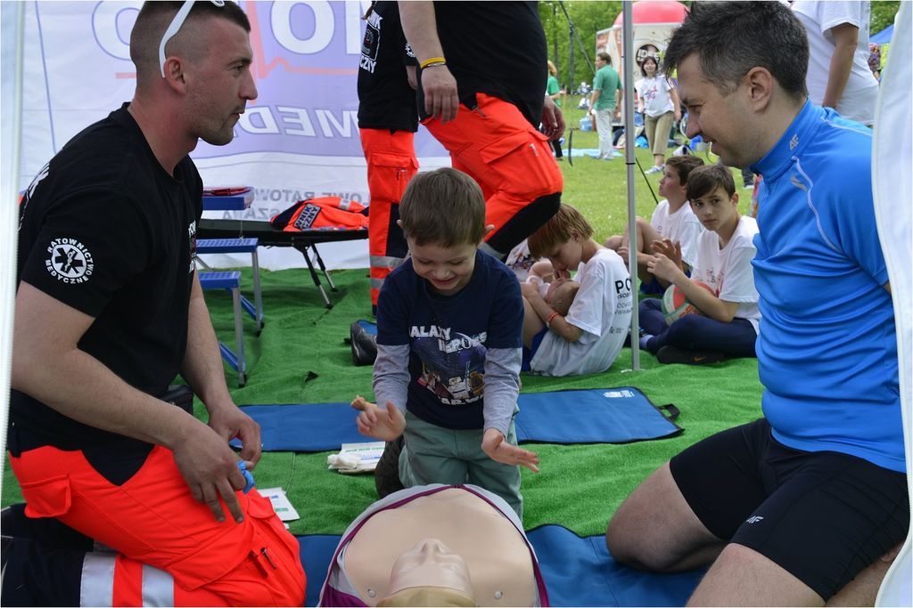 Fundacja Moto-Medic MOTOCYKLOWE RATOWNICTWO MEDYCZNE